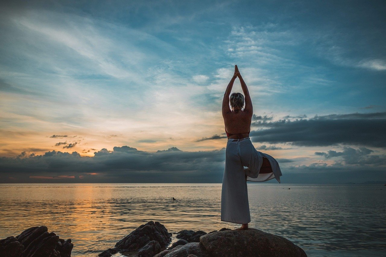 yoga, yoga pose, asana, sunset, woman, meditation, namaste, pose, meditate, healthy, nature, fitness, lifestyle, body, relax, stretch, landscape, stretching, sea, ocean, sky, clouds, international yoga day